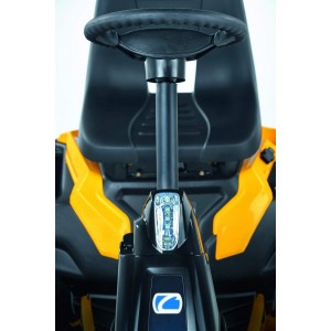  Садовый райдер аккумуляторный Cub Cadet LR2 ES76